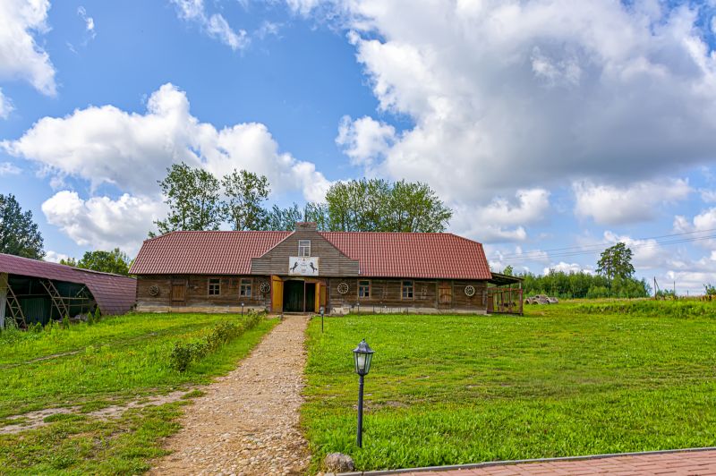 Barn Roof Construction in Pike County, PA